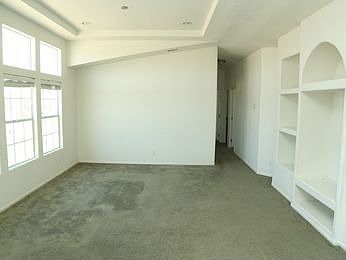 3rd image of 10671 N Sagewood Ln