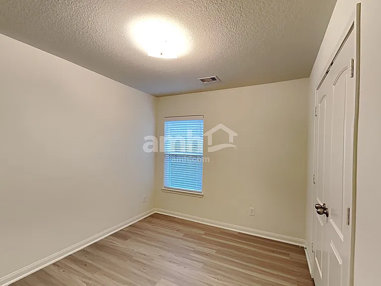 22431 Bauer Canyon Dr — Photo 16