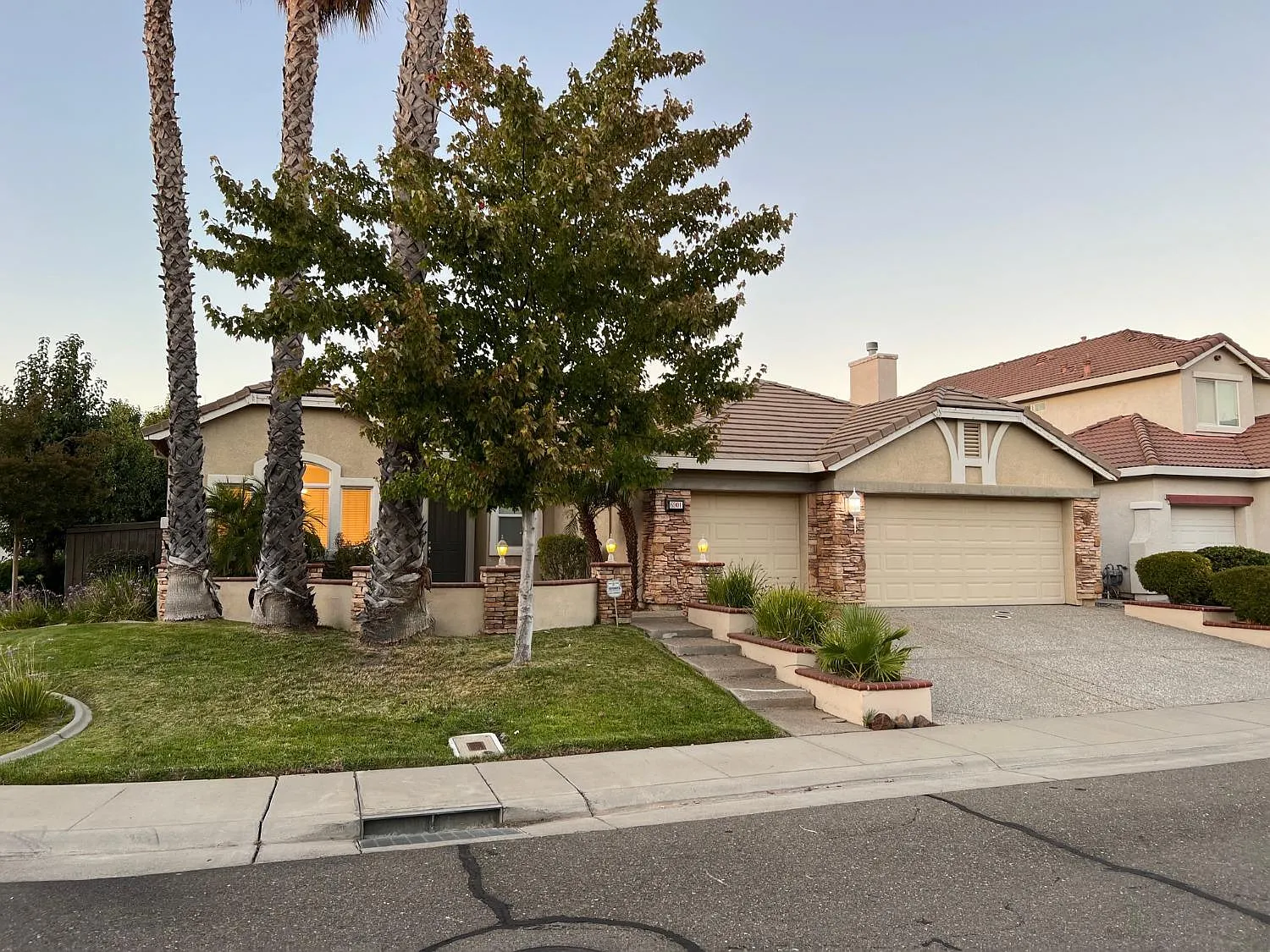6901 Canton Ct photo 1