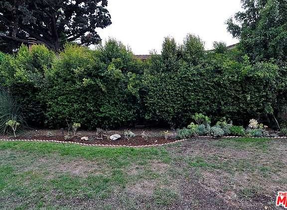 5th image of 7445 McLennan Ave