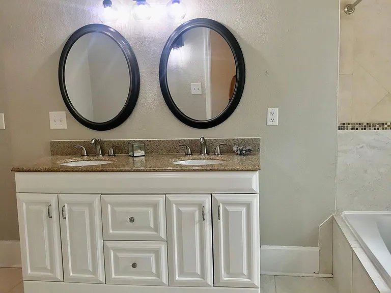 1150 Crescent Lake Dr — Photo 16