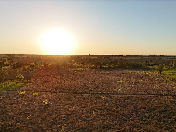 2nd image of 6831 Landfill Rd