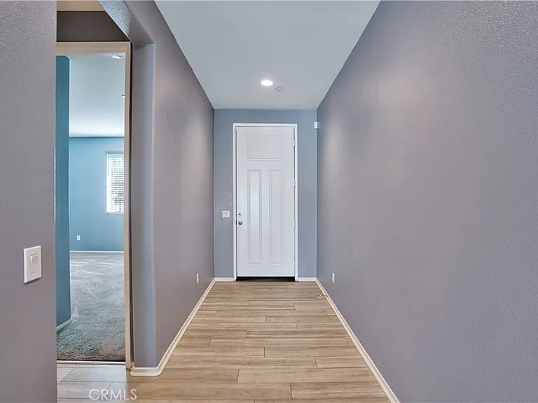 574 Feeder St — Photo 16