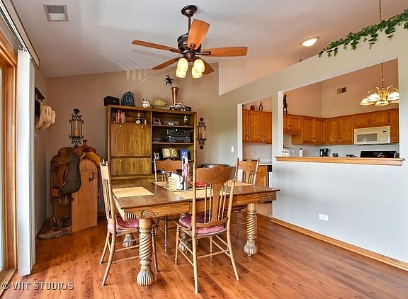5th image of 5820 W College Dr #3F