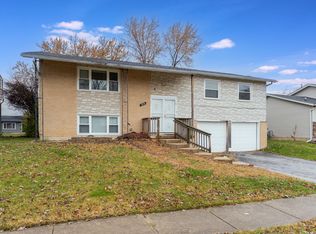 17850 Yale Ln, Country Club Hills, IL
