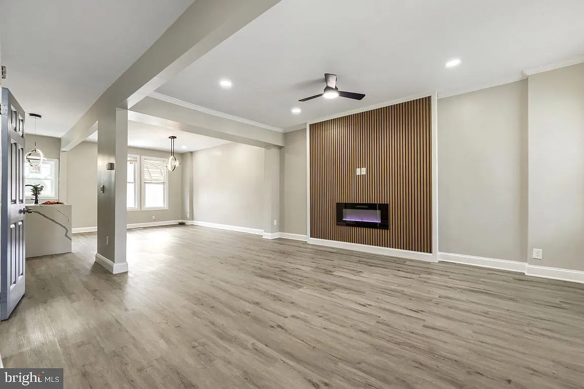 4 bed, 1.5 bath, 1424 sqft, $2,200 — Photo 2