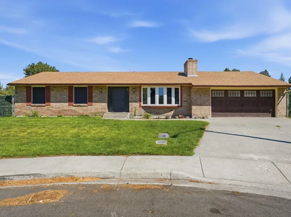 500 Stagecoach Ct, Richland, WA 99354