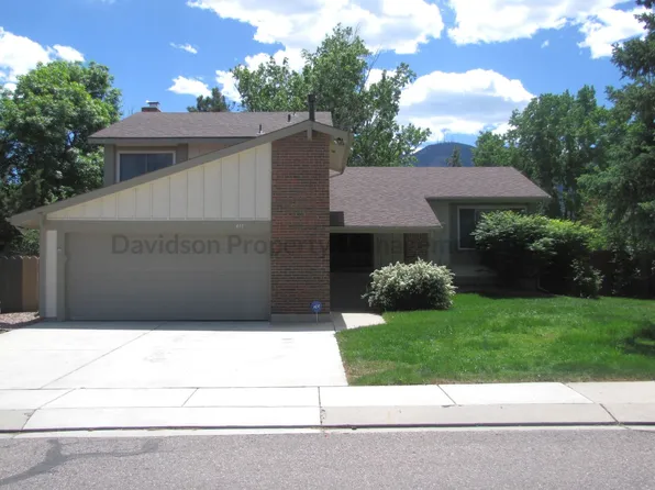 617 Gilcrest Rd, Colorado Springs, CO 80906