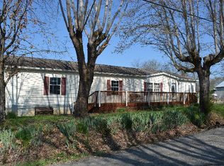 227 Old Temperance Hall Rd, Liberty, TN 37095