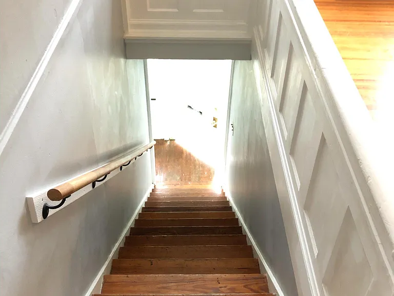 836 Arlington St #B — Photo 4