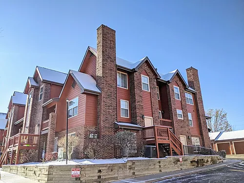 Ivy Hill Townhomes Photo 1