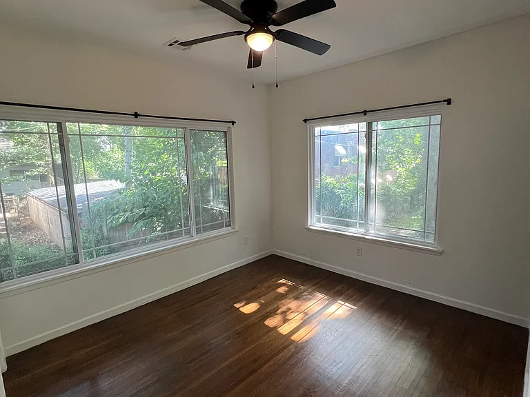 226 N Tacoma Ave — Photo 7