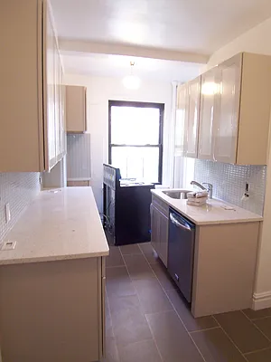 Rented by Citi Habitats | media 34