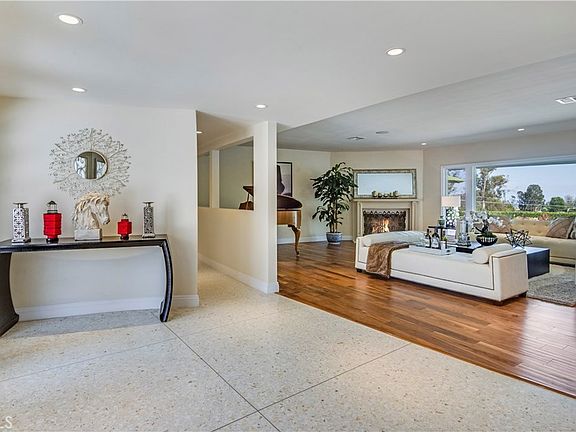 5th image of 2 Bowie Rd