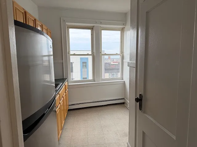 511 Kearny Ave #11 — Photo 6