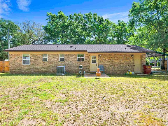 3rd image of 5131 Oakleaf Dr