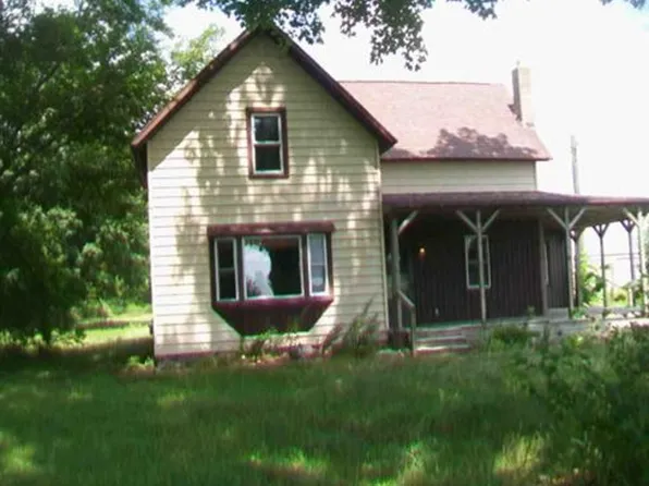 21651 Tyler Rd, Lakeville, IN 46536