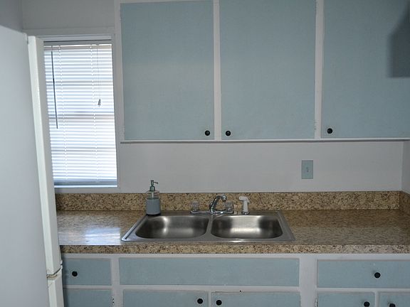3rd image of 5011 S Macdill Ave APT 1
