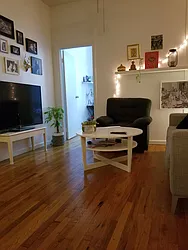 Rented by Bedford Realty USA Corp