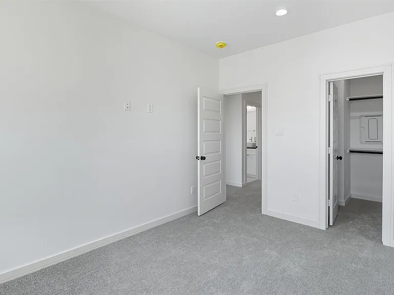 2924 El Fenice Ln — Photo 33