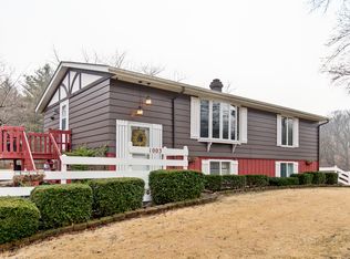 1003 Steuben Rd, McHenry, IL 60051