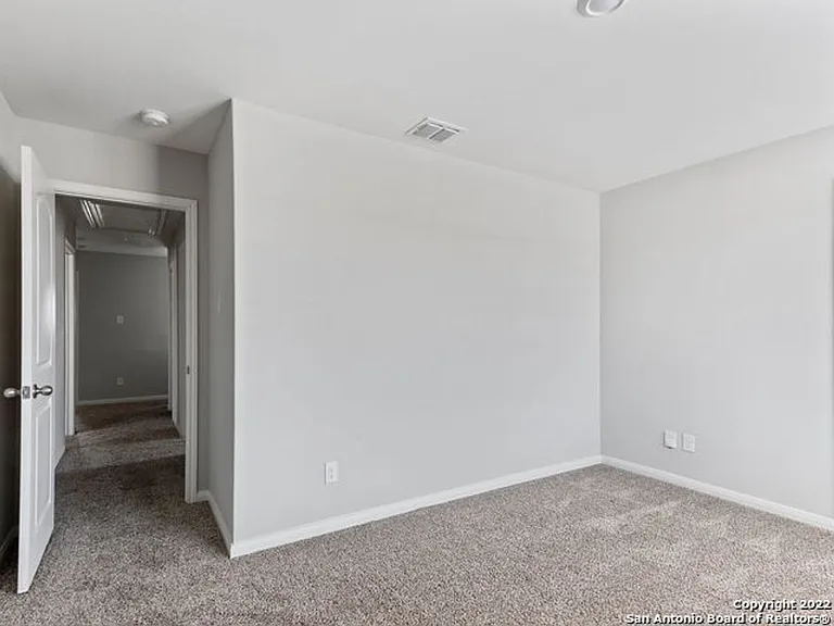 6550 Underwood Way — Photo 15