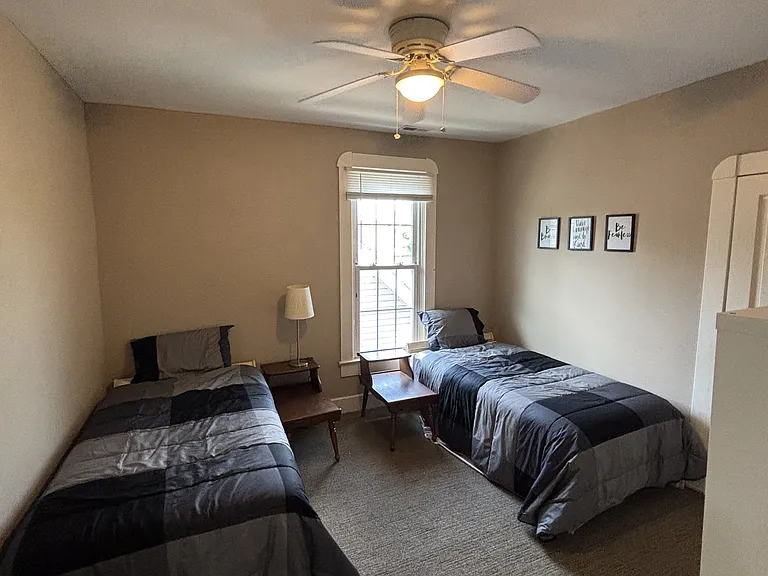 2432 N Illinois St #2 — Photo 6