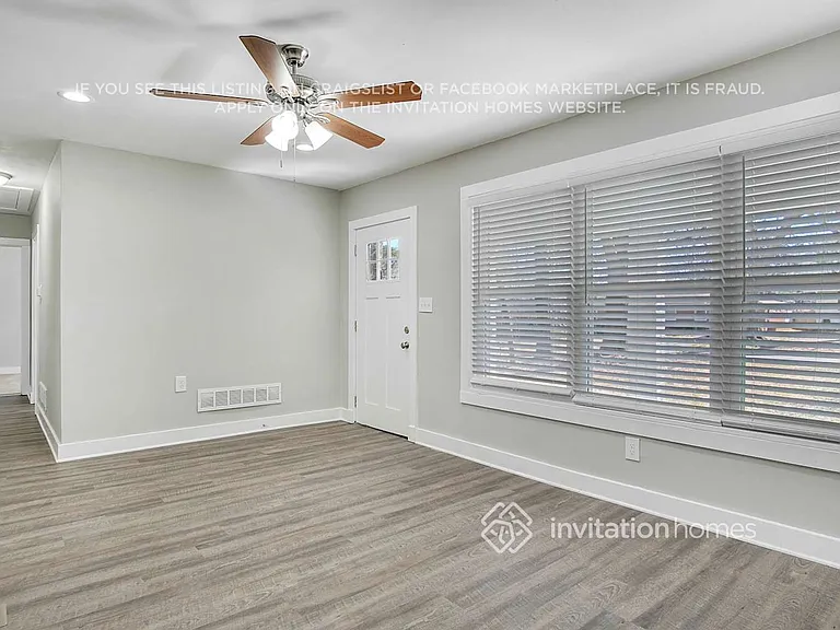 1847 Rosewood Rd — Photo 2
