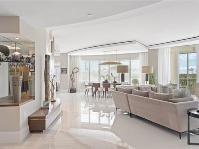 13665 Vanderbilt DR #301, Naples, FL, 34110