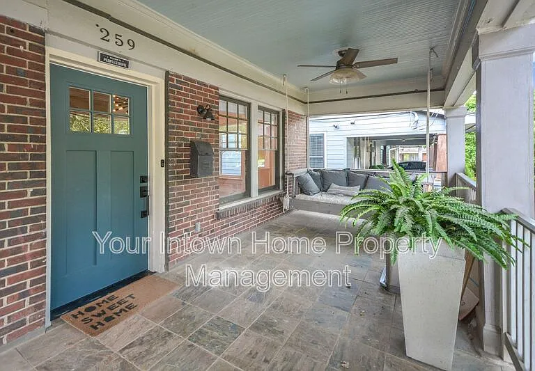 259 Atlanta Ave SE — Photo 3