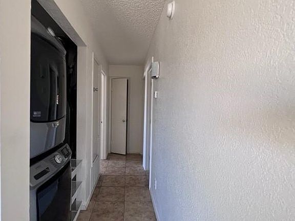 3rd image of 2181 Clearwater Dr APT 3