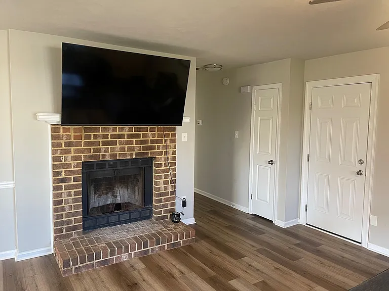 1705 Cacapon Ct — Photo 32