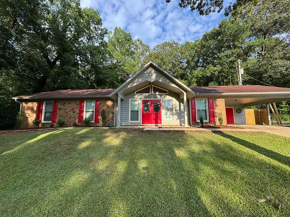 825 Olde Mill Trce, Cottondale, AL 35453