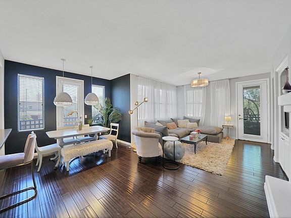 4th image of 15221 N Clubgate Dr Unit 2031