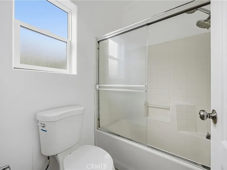 19115 Breckelle St — Photo 22