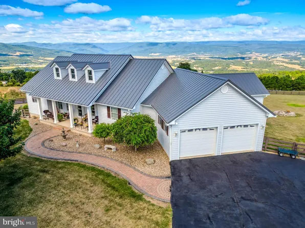 110 Bogart Dr, Petersburg, WV 26847