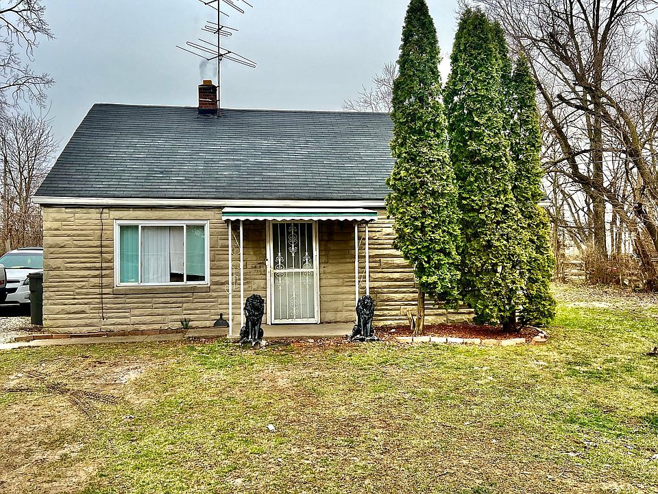 1st image of 4917 E 39th St