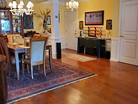 4th image of 4102 Chesterwood Way