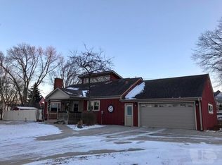 10 12th St SE, Le Mars, IA 51031