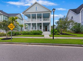 1581 Banning St, Mount Pleasant, SC 29466