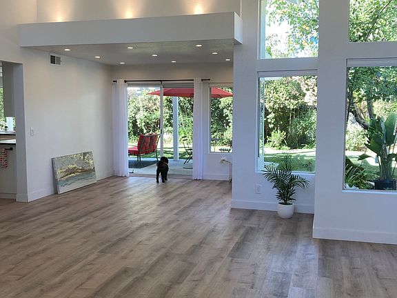 spacious bright living room