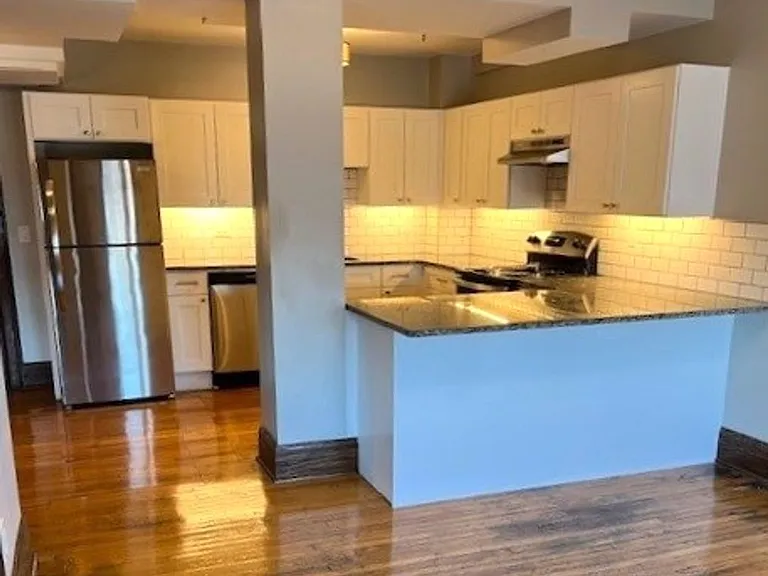 Welcome to the Addison-Historic Charm Meets Modern Living in Midtown Detroit — Photo 20