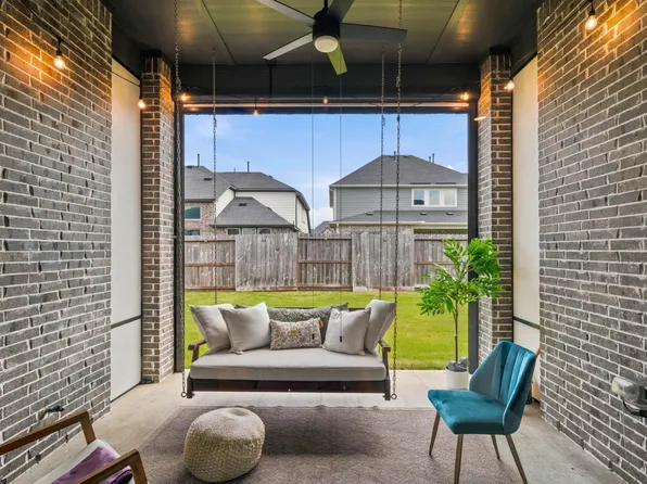 32014 Crested Knoll Ct, Fulshear, TX 77441