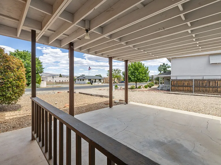 1299 N Tapadero Dr #C — Photo 17