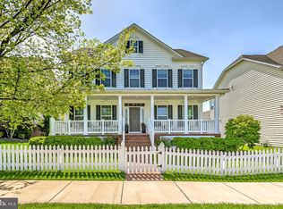 11807 Emerald Green Dr, Clarksburg, MD 20871
