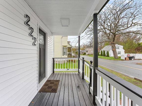 5th image of 222 Menlo St