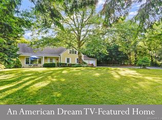 3129 Burr St, Fairfield, CT 06824