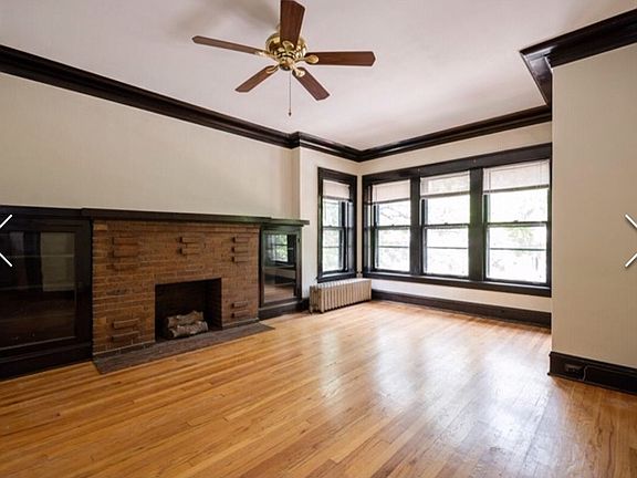 3rd image of 2914 N Burling St Unit 3N