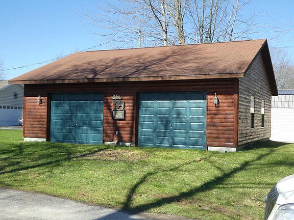 2nd image of 112 Begland Dr