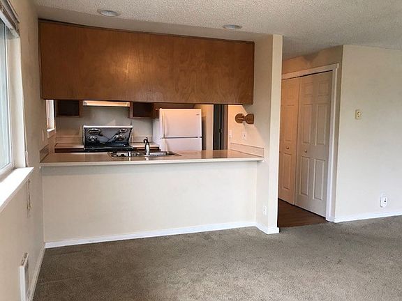 4th image of 9717 Danwood Ln NW APT 4